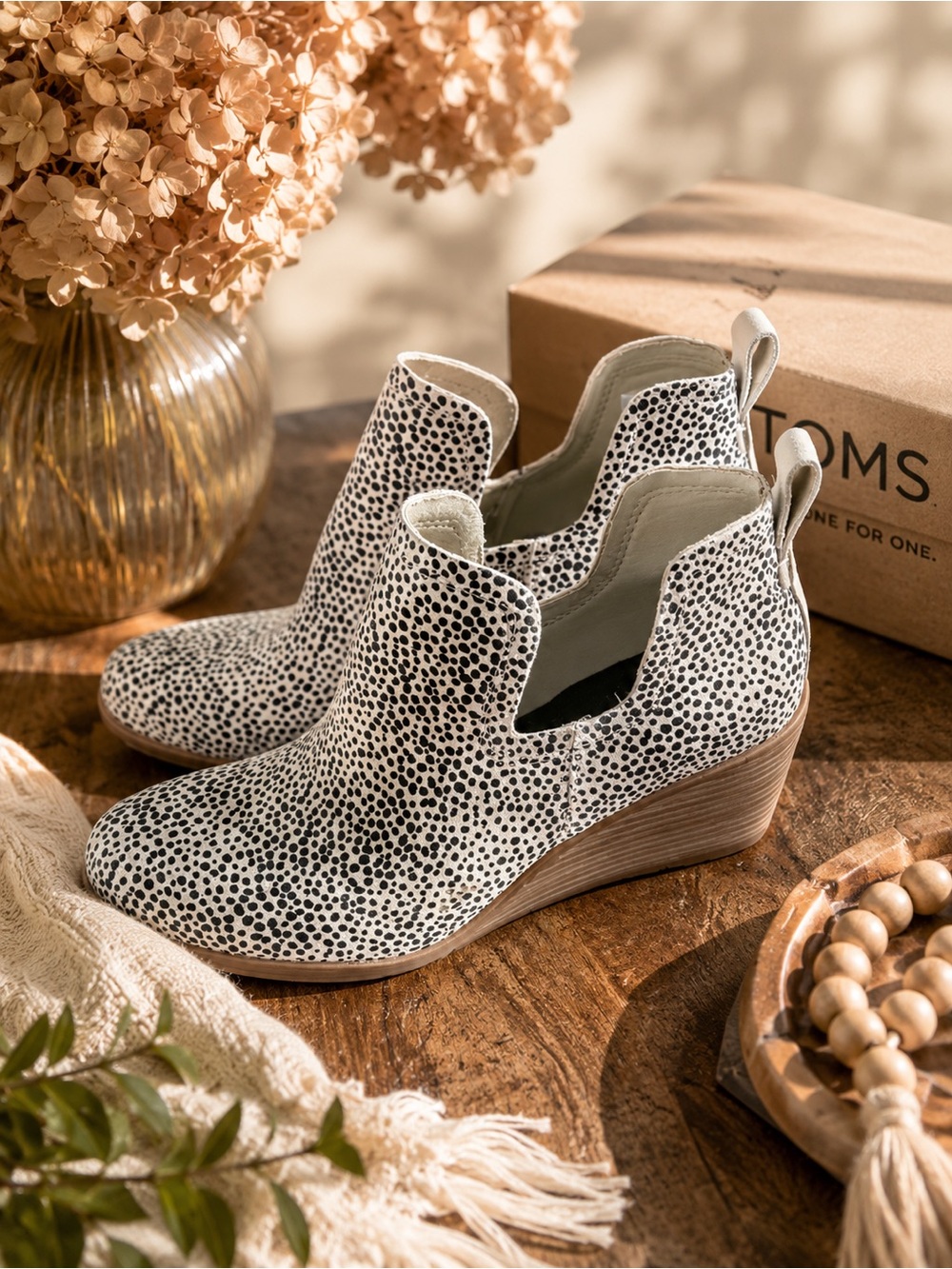 TOMS Kallie Wedge Bootie Sz 7.5 Macademia Cheetah Print New Animal Mobwife New